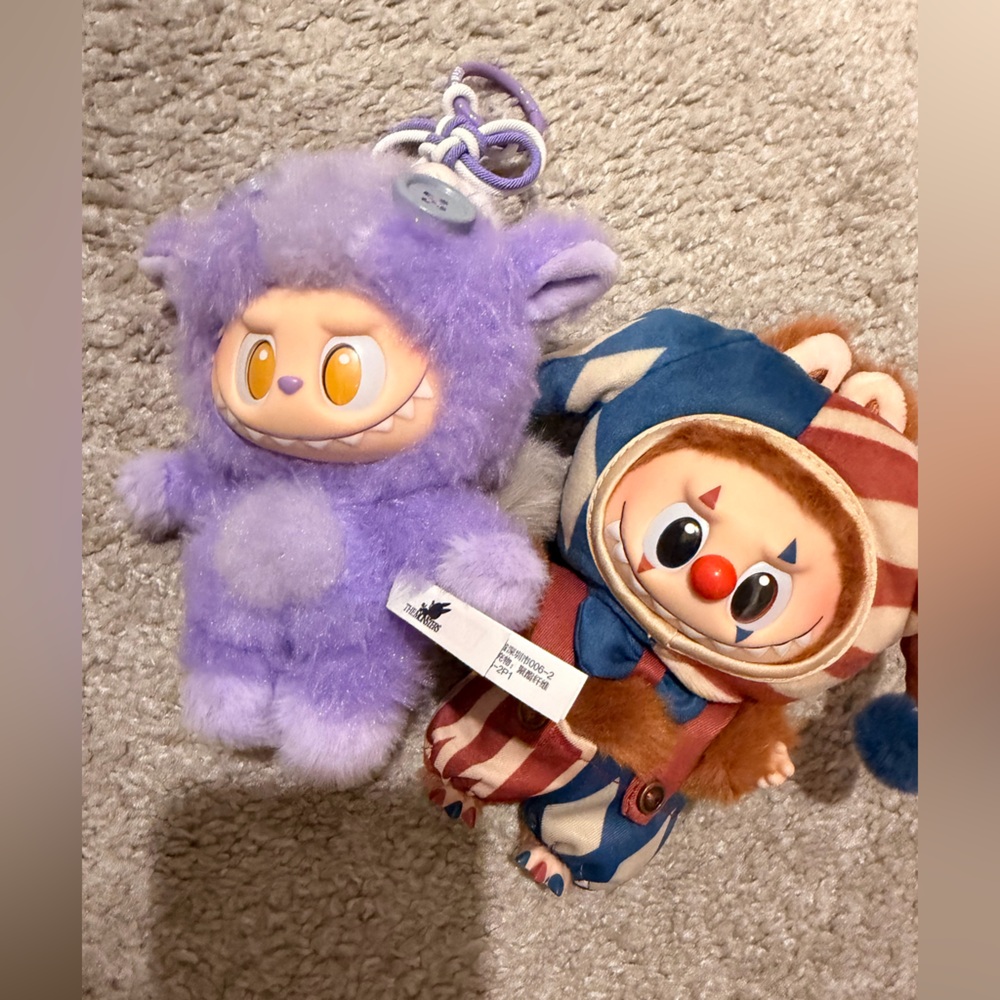 POPMART AUTHENTIC - image 1